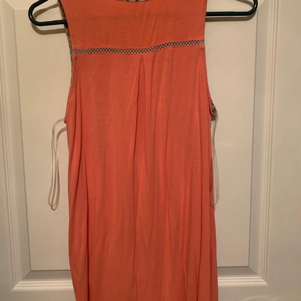 Tank top - Picture 3 of 4